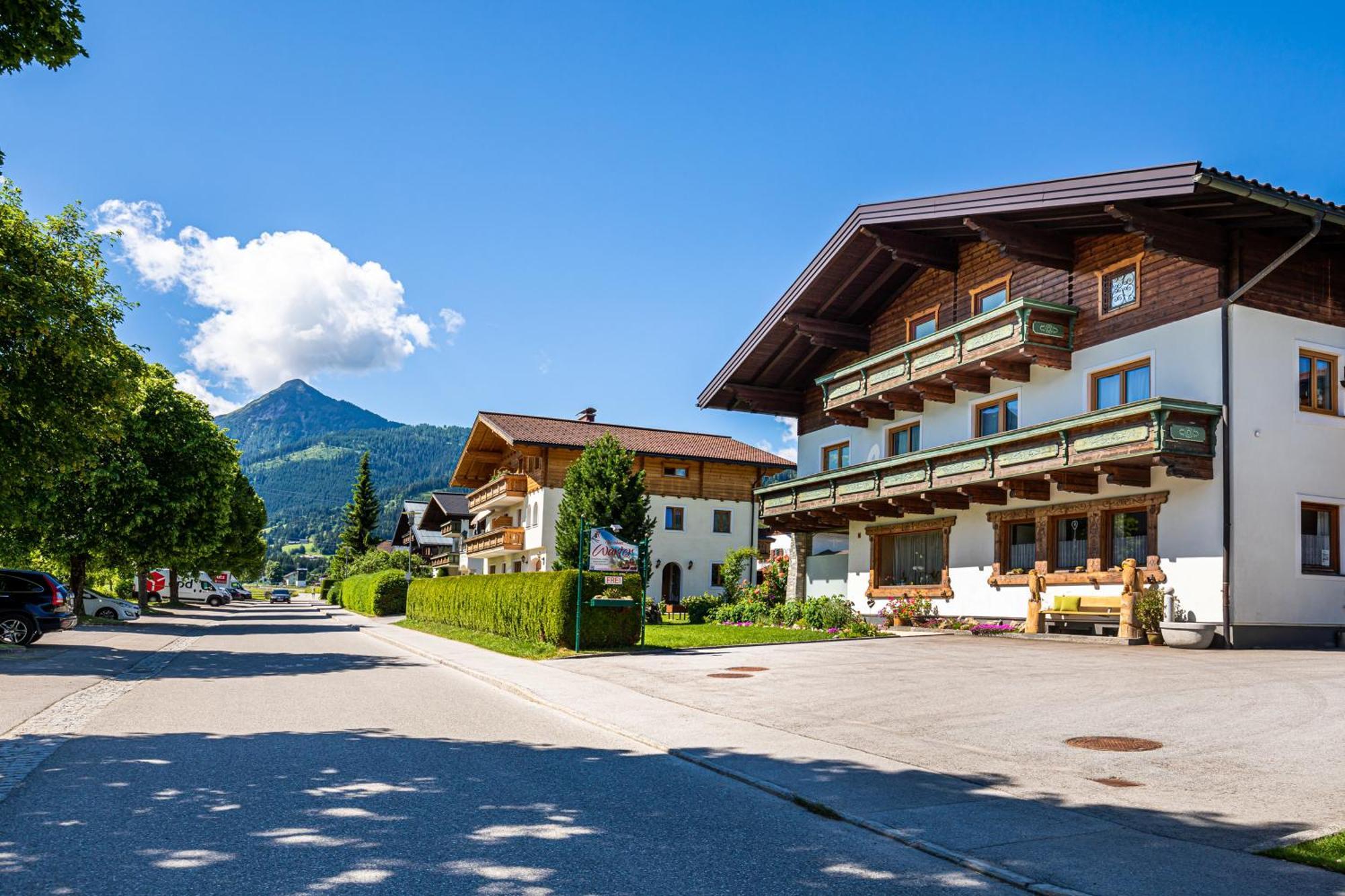 Holiday Im Gaestehaus Warter In Altenmarkt Altenmarkt im Pongau Kültér fotó